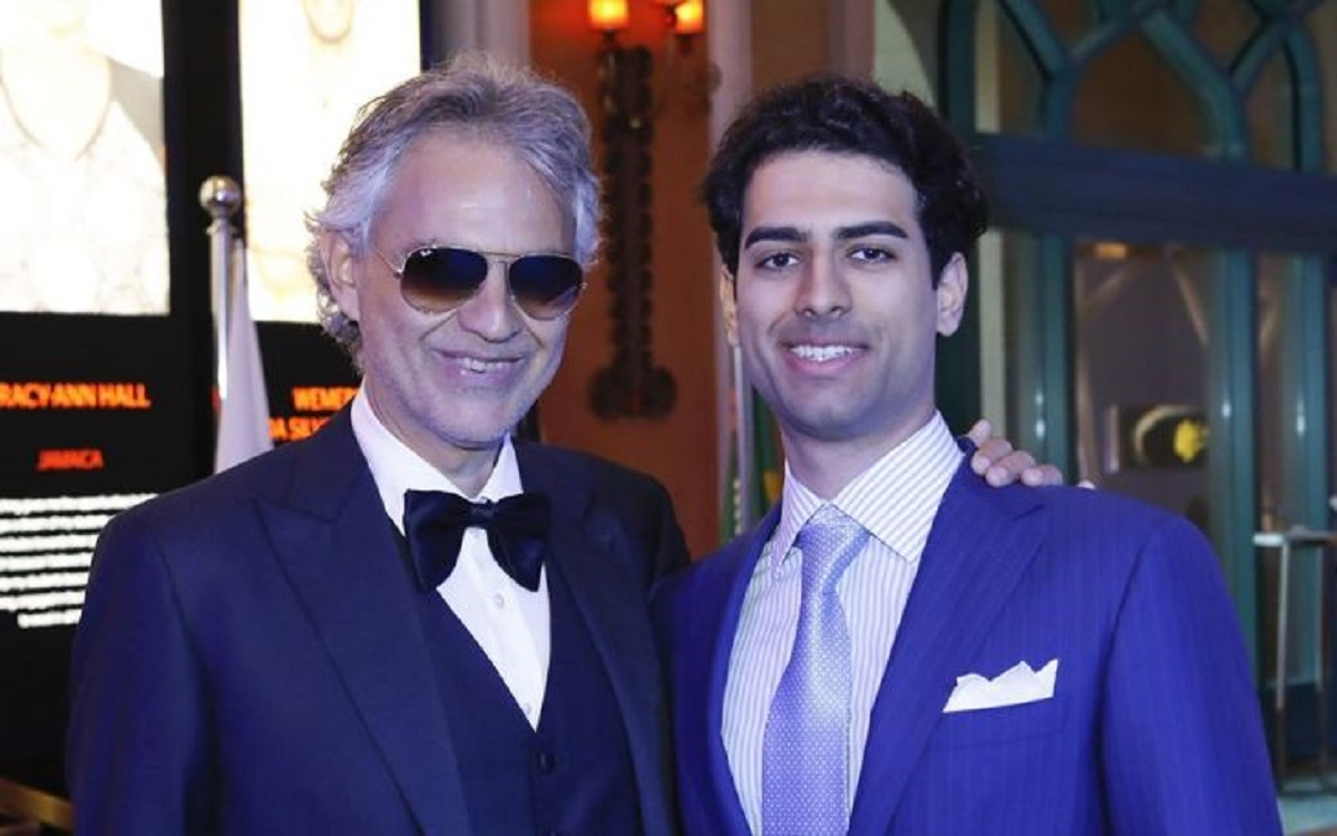 Chi è Amos Bocelli? Il figlio di Andrea Bocelli - Bigodino