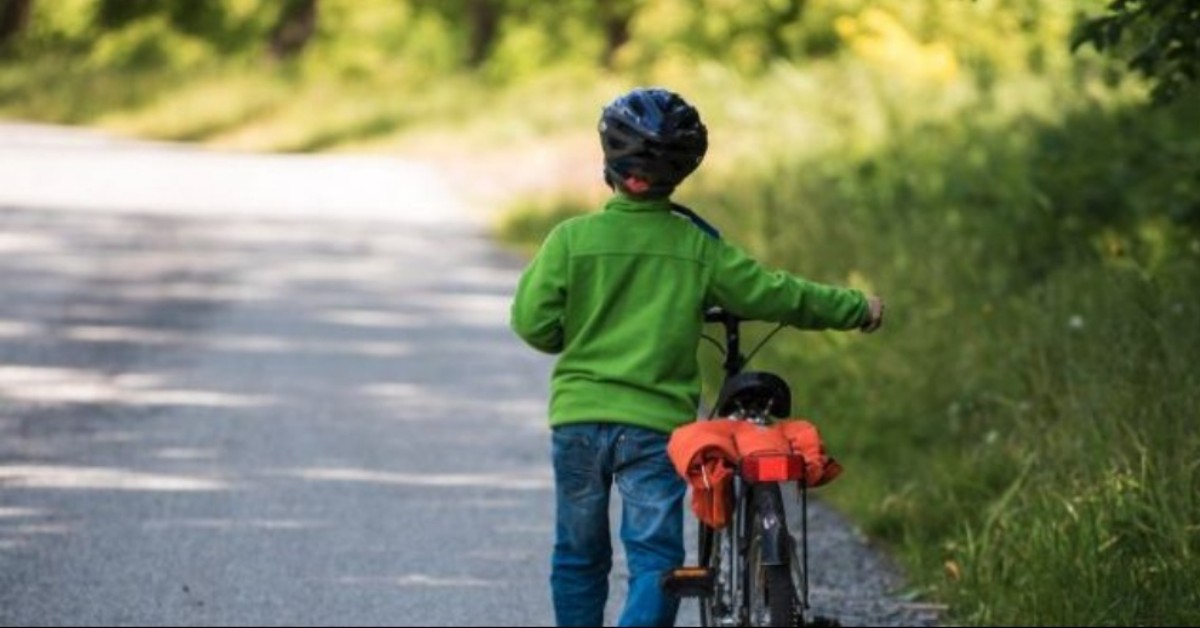 Quarrata, bambino caduto dalla bicicletta e ferito all’inguine: ricoverato in gravi condizioni