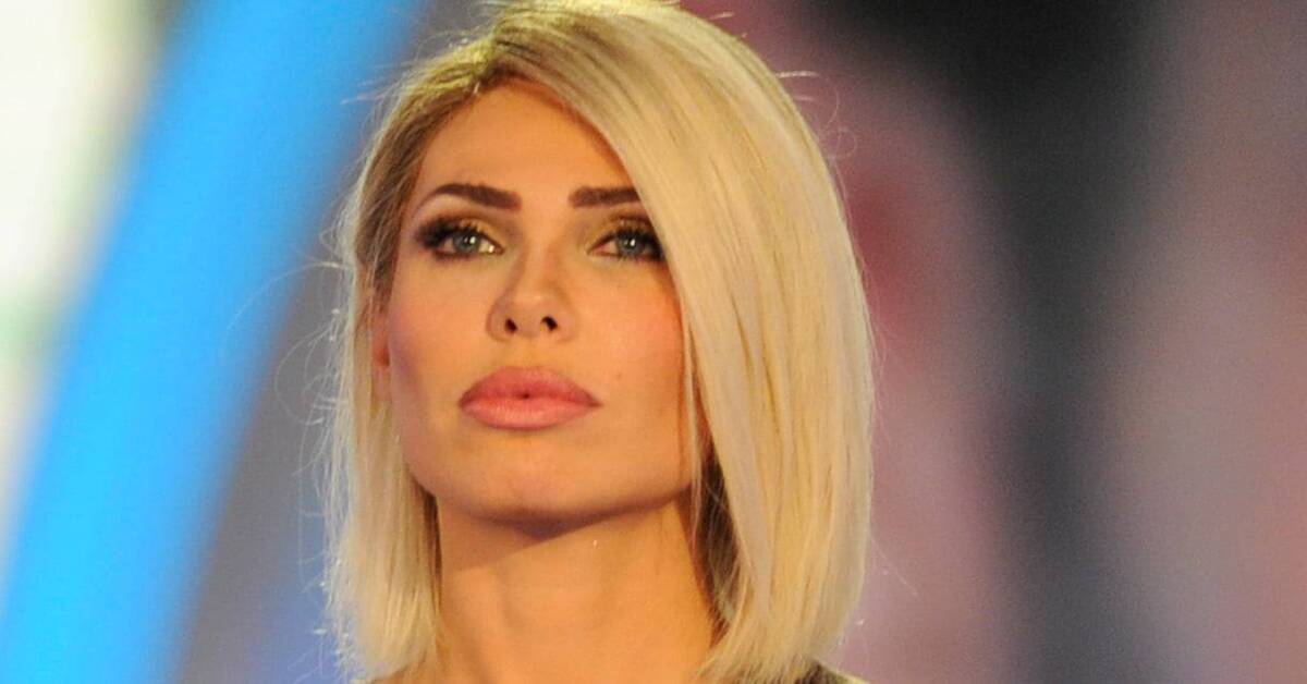 Ilary Blasi: ritorno in tv con l’Isola dei famosi e lo Show dei record