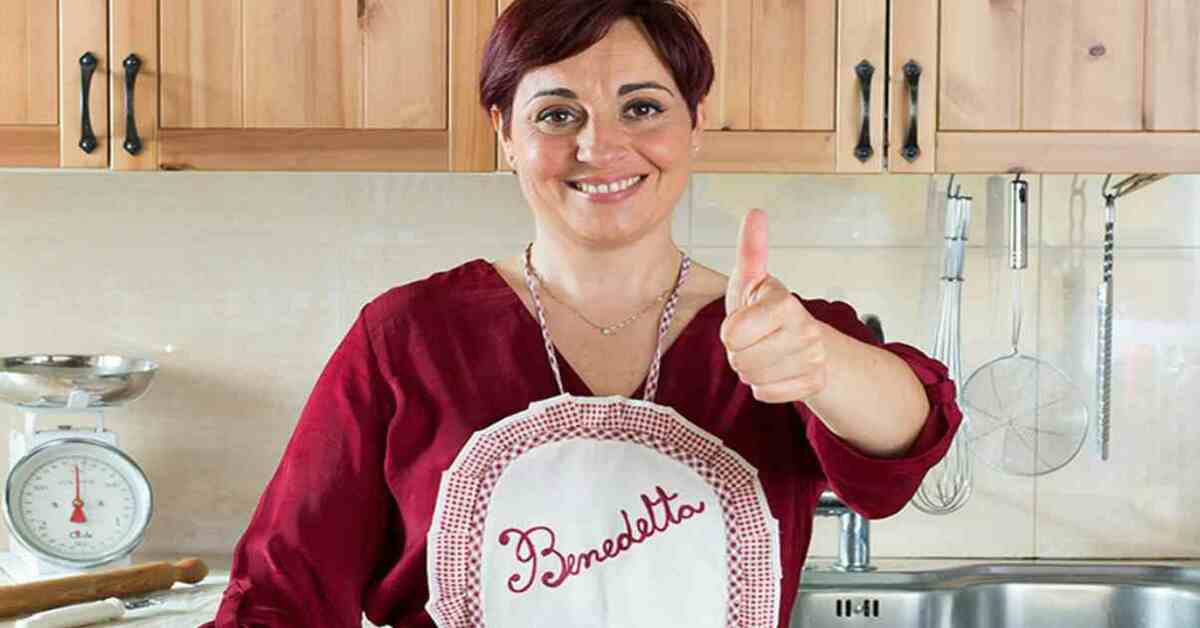 Simona Ventura imita Benedetta Rossi: il commento della food blogger