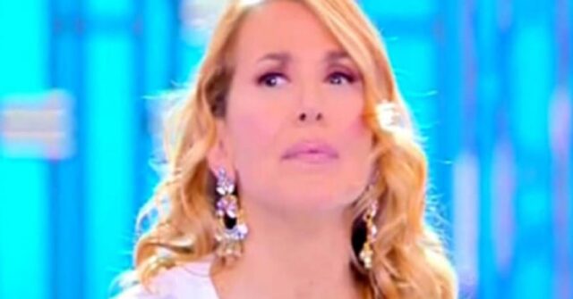 Maria De Filippi si difende dalle accuse di Roberto D'Agostino