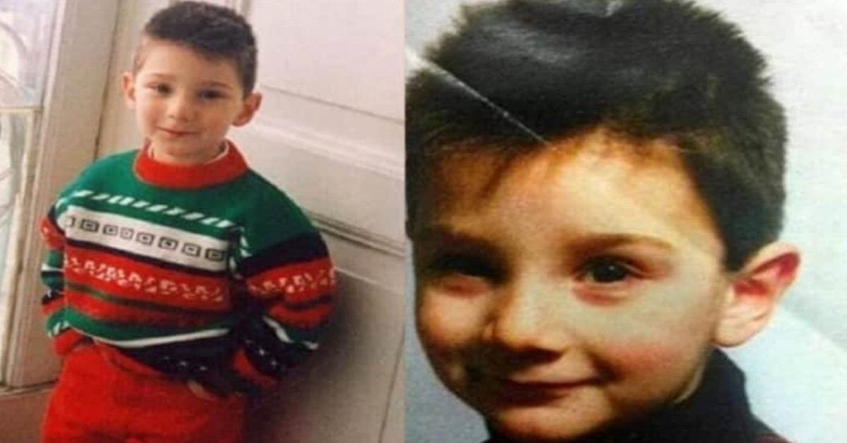 La foto da bambino di Stefano De Martino: visetto da birbante