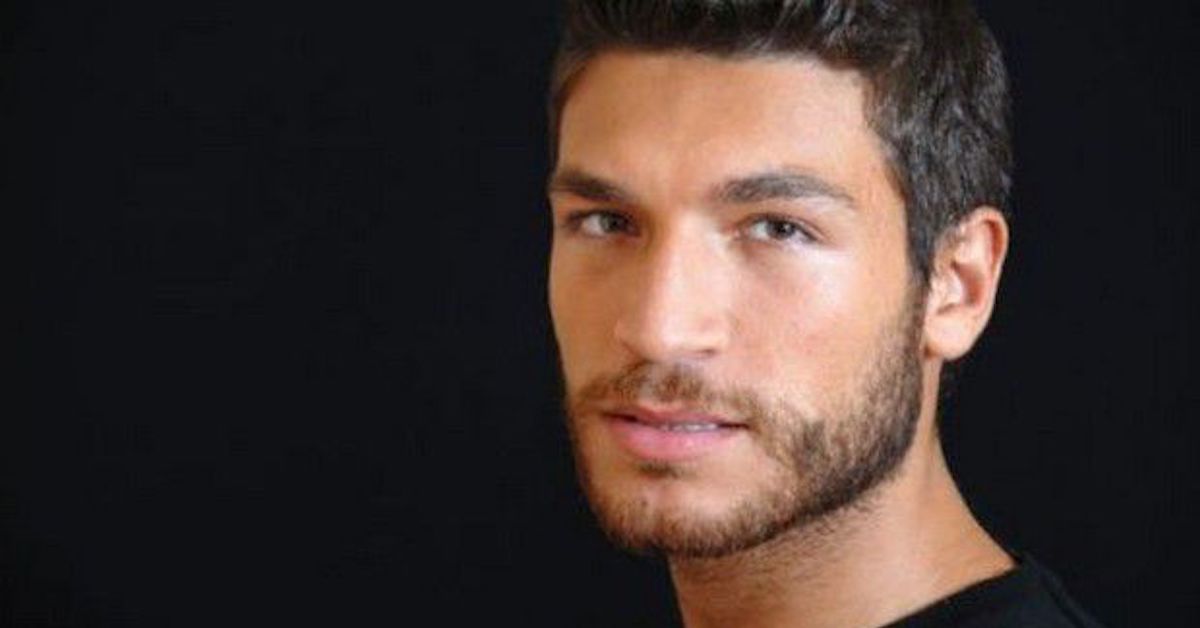 Valerio Pino, ex ballerino di Amici di Maria De Filippi, attacca Stefano De Martino e Belen Rodriguez