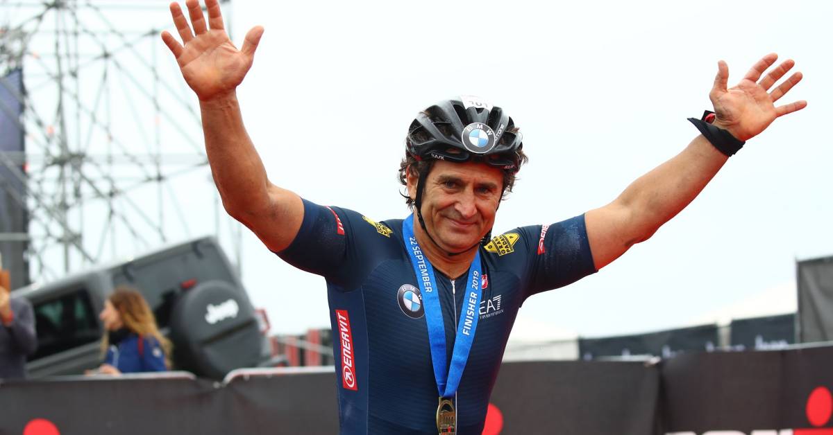 Alex Zanardi dimesso dall’ospedale di Siena e trasferito in un centro specialistico di recupero e riabilitazione funzionale