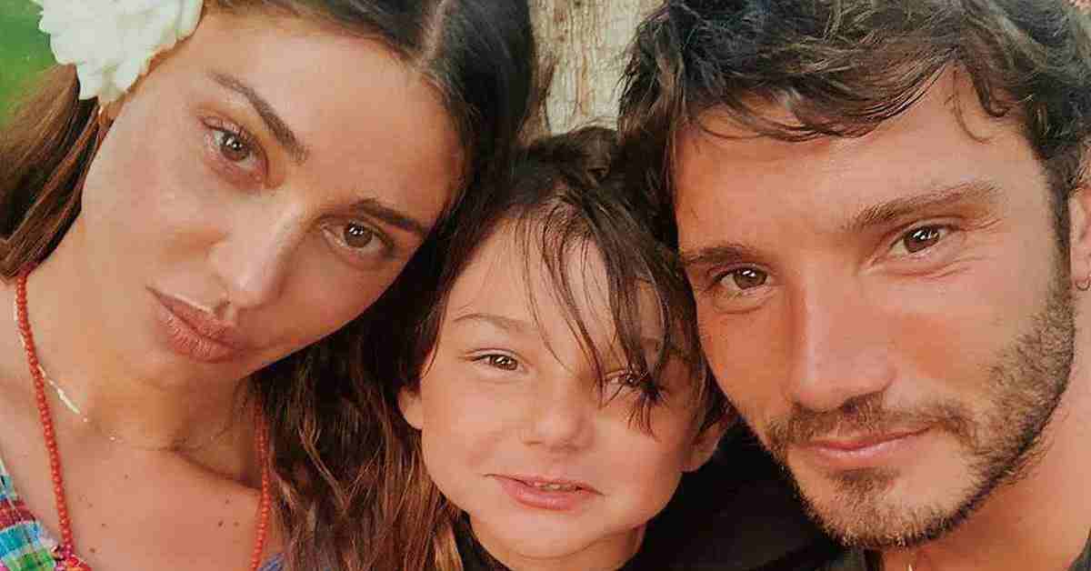 Stefano De Martino vende la barca Santiago: aveva sigillato il ritorno di fiamma con Belen Rodriguez