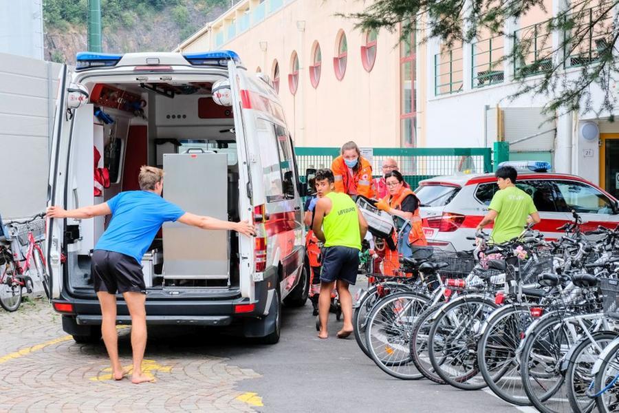 bolzano bimbo rischia di annegare