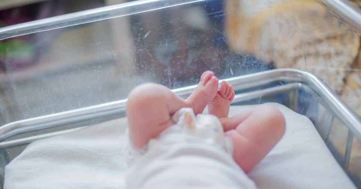 Record di nascite in un solo giorno all’ospedale di Gallarate: nati 14 bambini