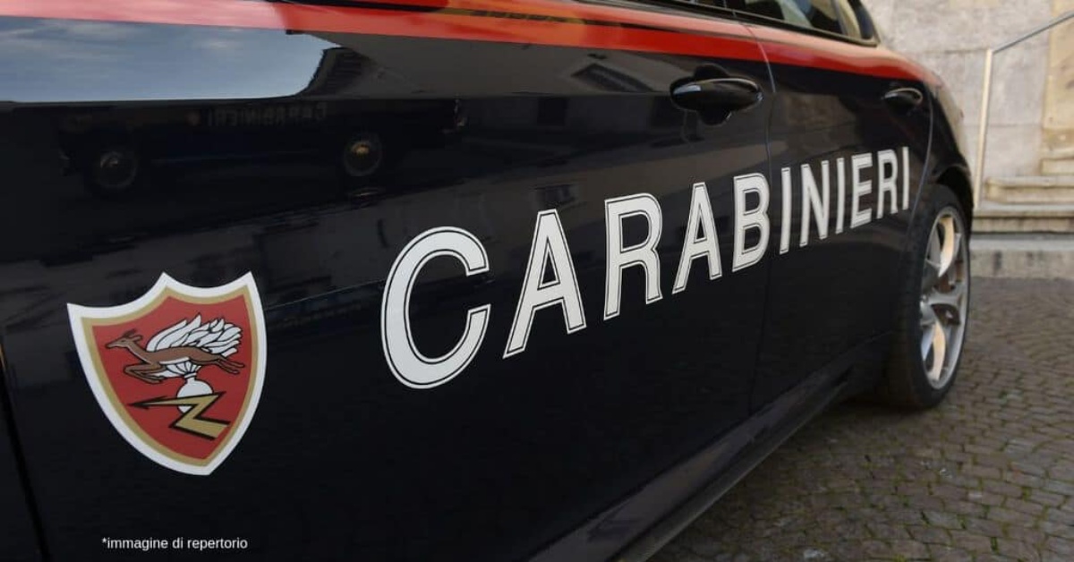 Frosinone, papà e bimba cadono in una buca: la piccola ricoverata in ospedale