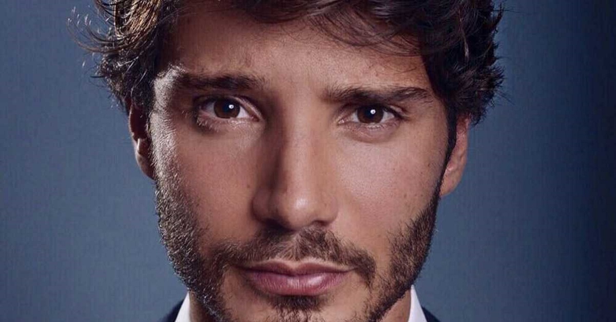 Stefano de Martino: fuori dai programmi di Rai per il prossimo anno