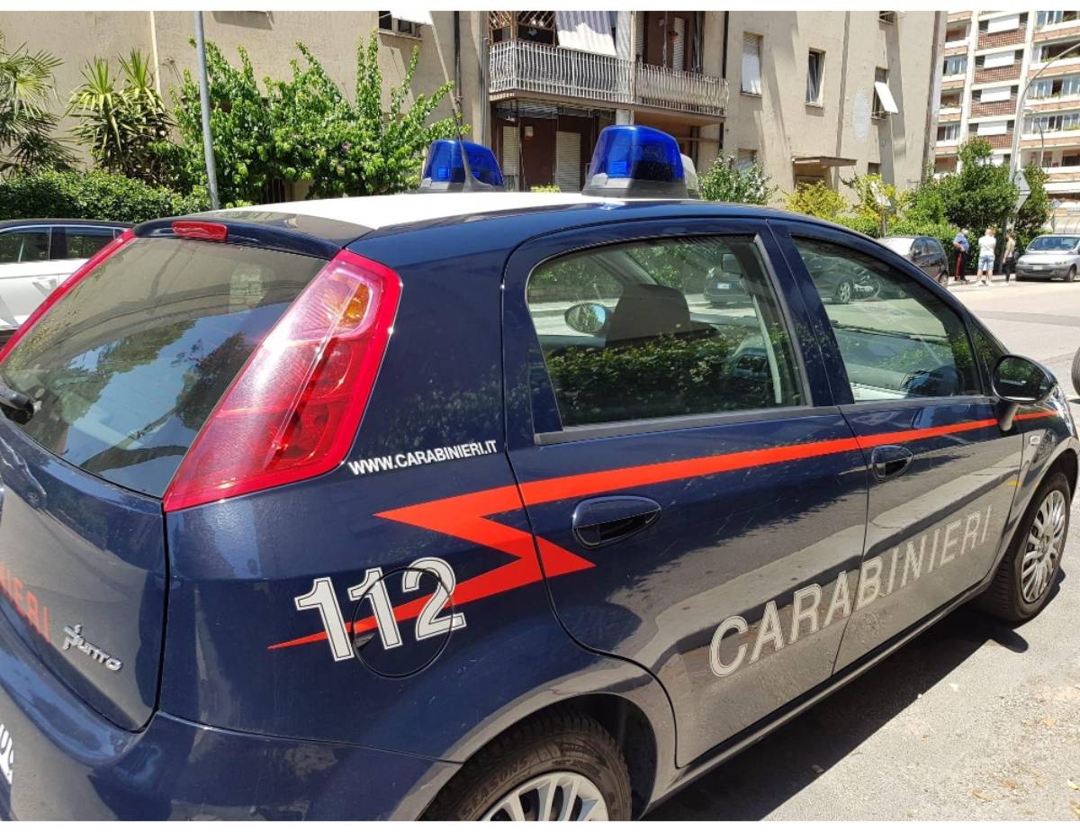 auto Carabinieri