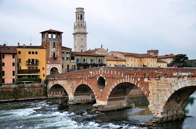 Ponte della città di Verona