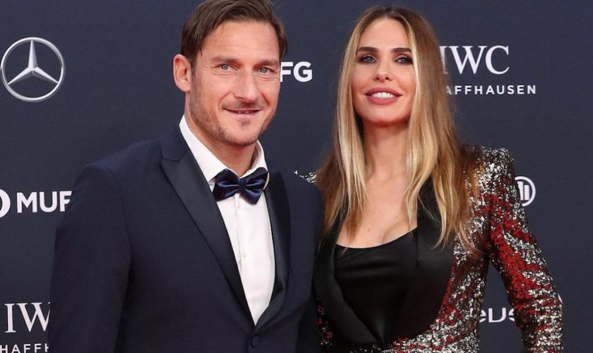 Francesco Totti e Ilary Blasi commentano la foto della figlia Chanel in copertina: tutta la loro rabbia