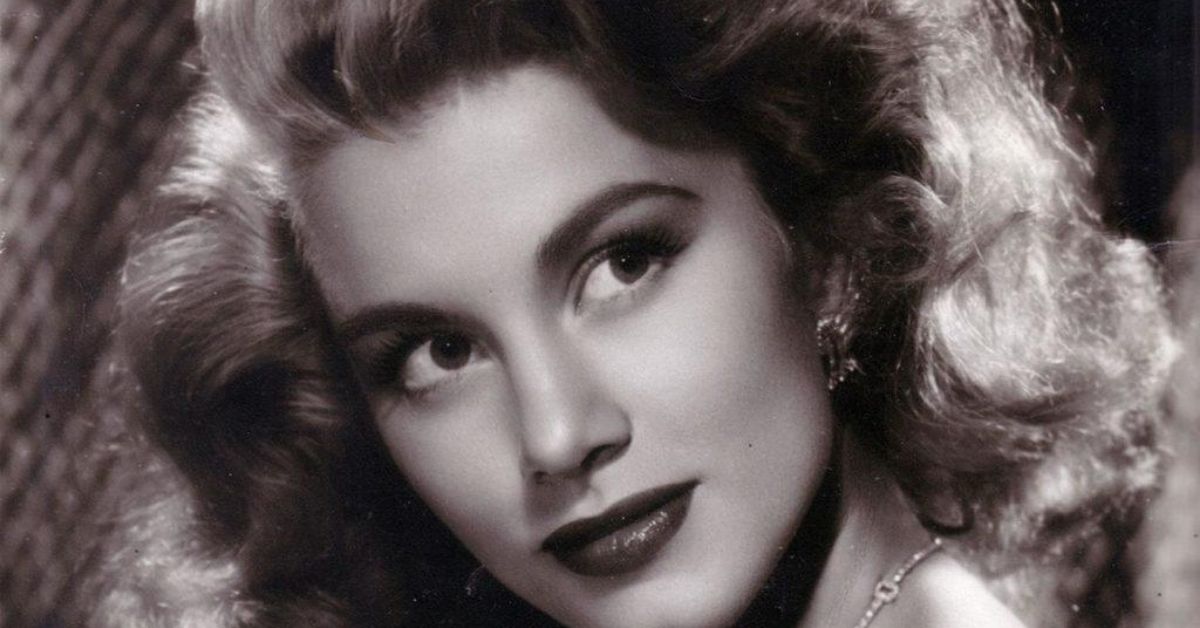 Linda Christian