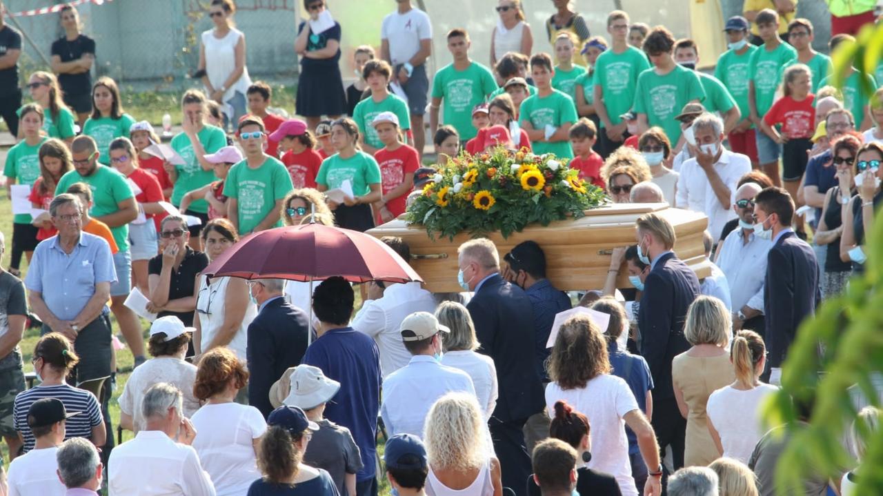 funerale Stefano Borghes 