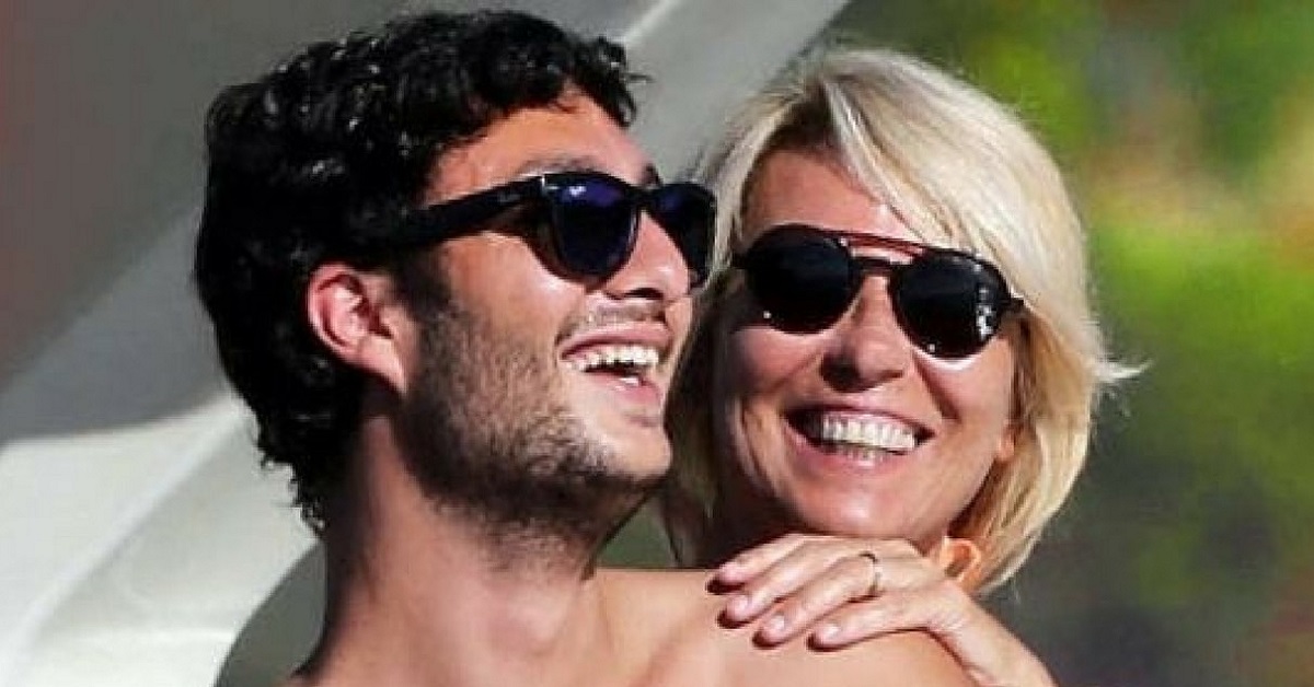 Maria De Filippi: Una vacanza da sogno con la sua famiglia