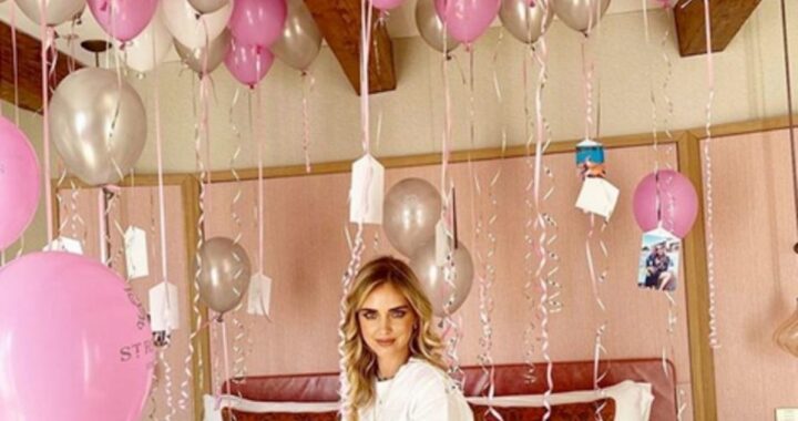Chiara Ferragni incinta femminucciaFoto di