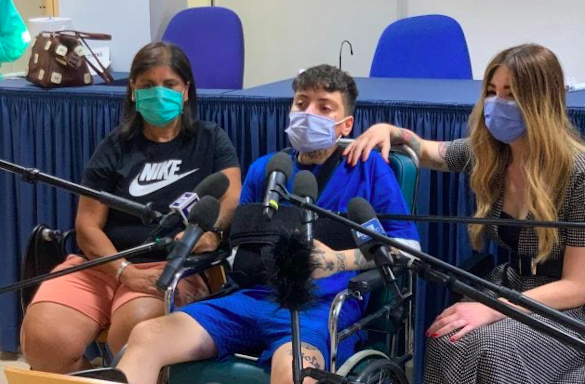 Le parole di Ciro Migliore dall’ospedale: “Il fratello voleva uccidermi. Non è stato un incidente”