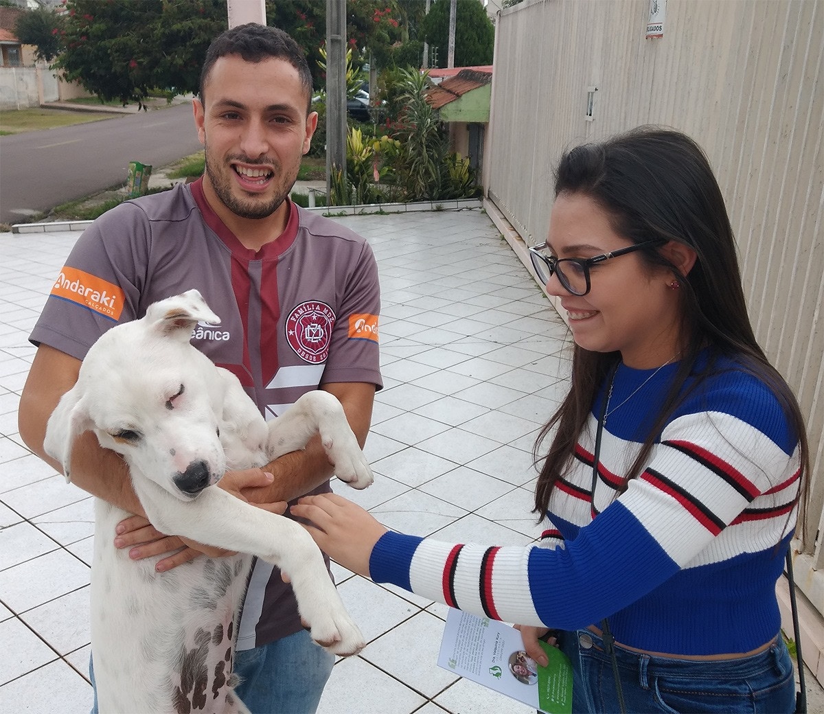 Thor si infila nella macchina di Rodrigo