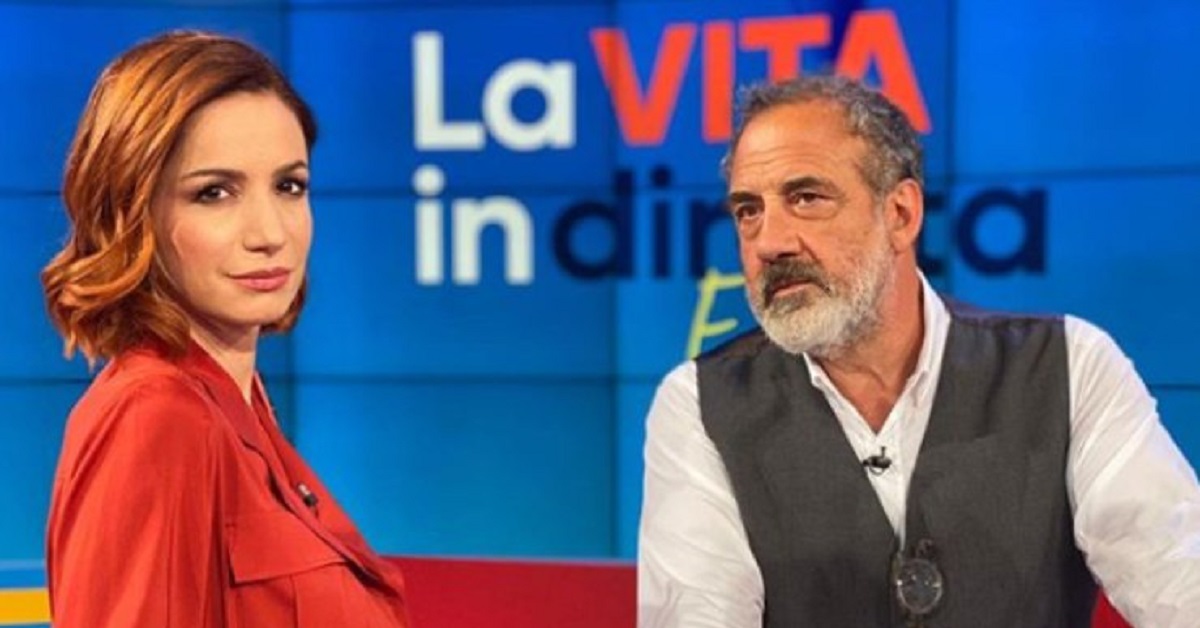 Andrea Delogu si sente male a La Vita In Diretta e Marcello Masi fa  un incredibile gesto