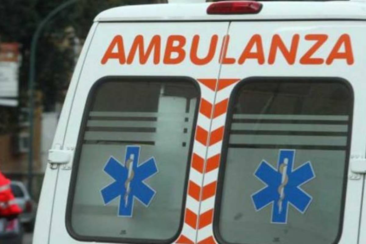 ambulanza ferma