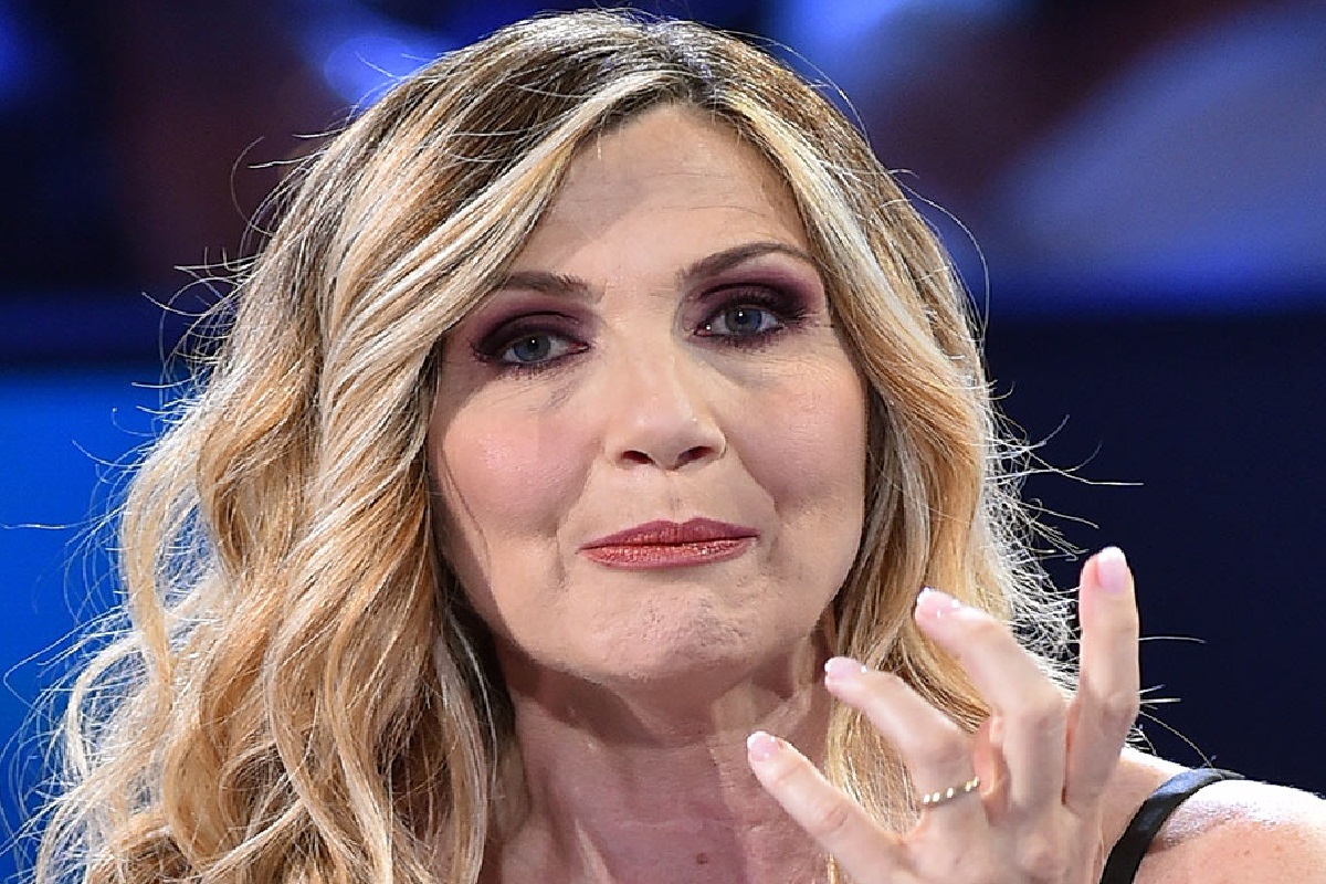 GF Vip Lorella Cuccarini risponde alle accuse di Tommaso