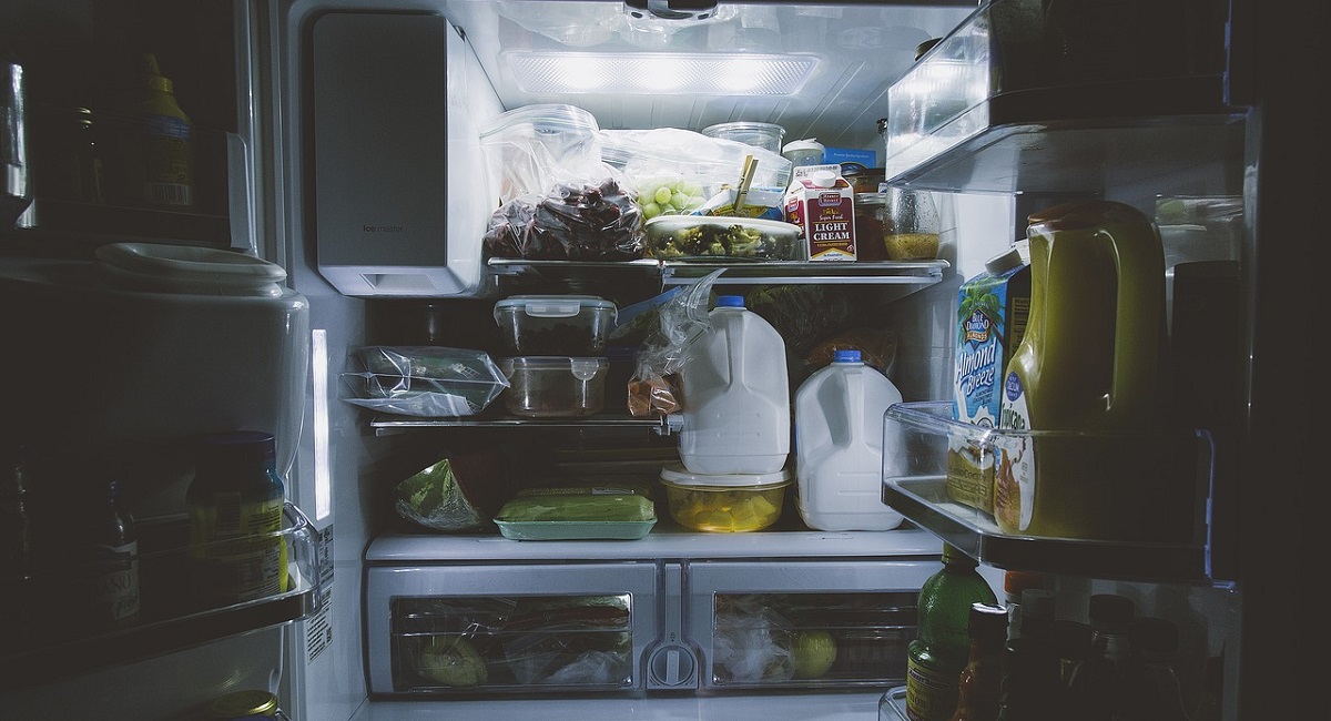 Come pulire le guarnizioni del frigorifero: trucchi e consigli per farlo al meglio