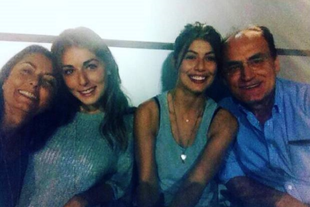 Alessandra Mastronardi e la sua famiglia