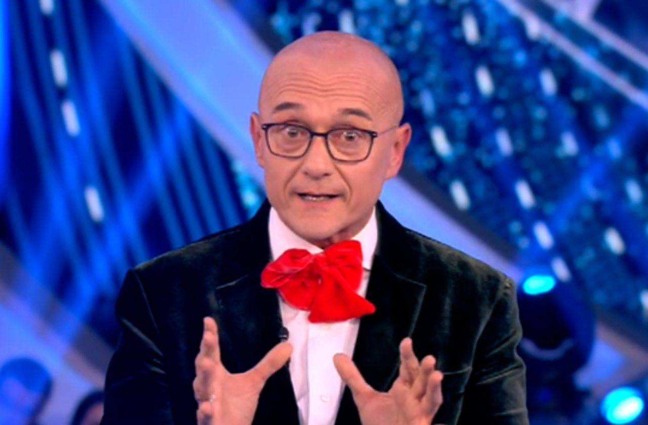 Alfonso Signorini confessione su Garko: “Piange di continuo”