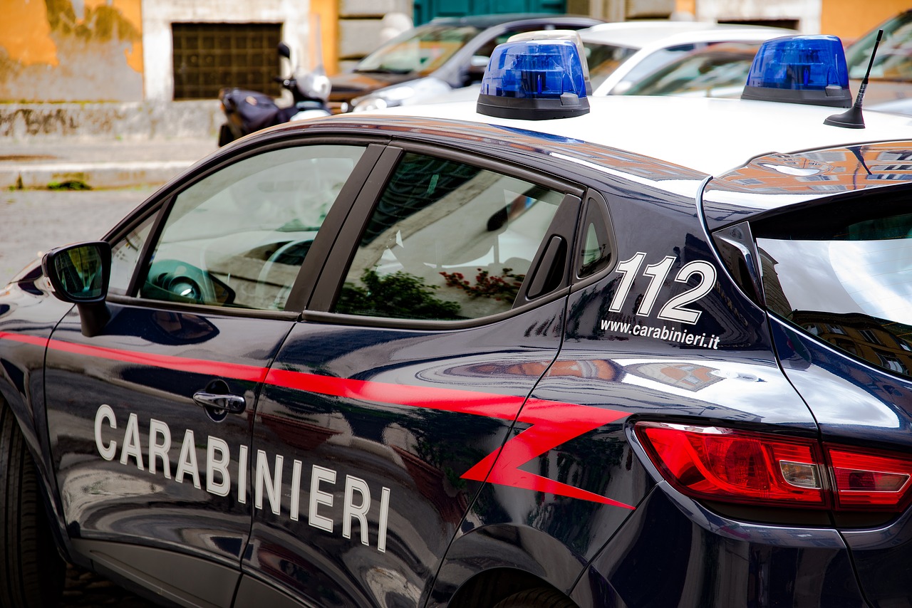 Carabinieri salvano il ragazzino