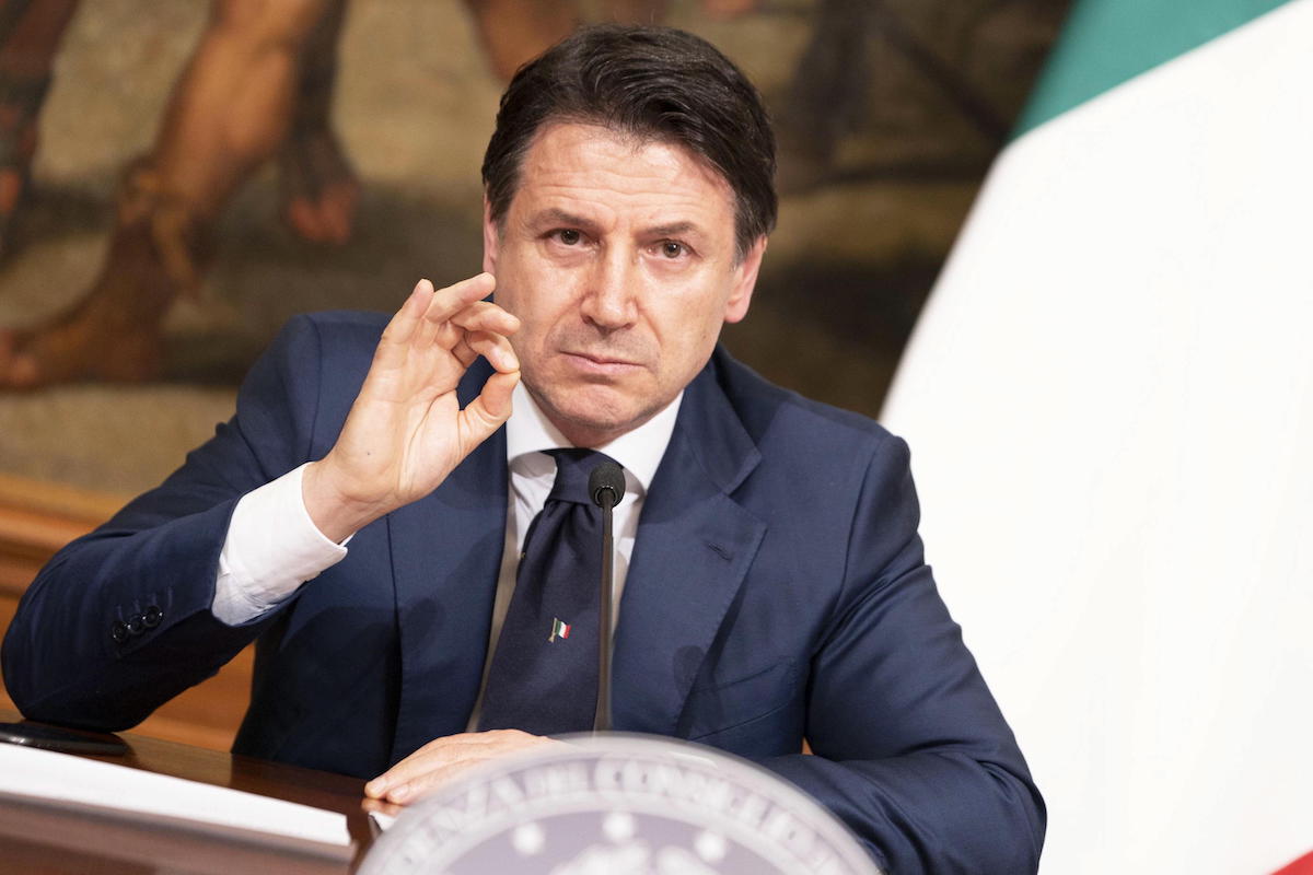 Giuseppe Conte: “Siamo nello scenario 3. Poi c’è solo il lockdown totale”