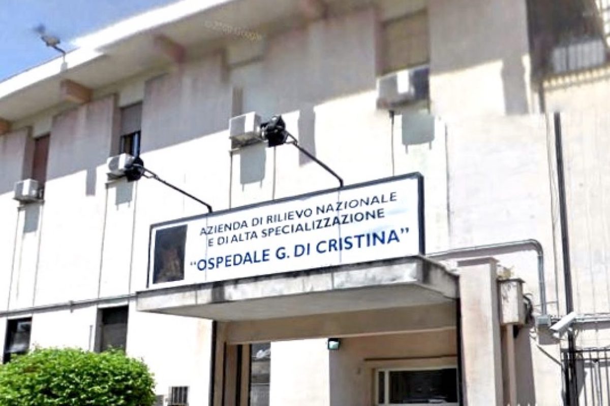Neonata positiva al Coronavirus: mamma la abbandona al pronto soccorso