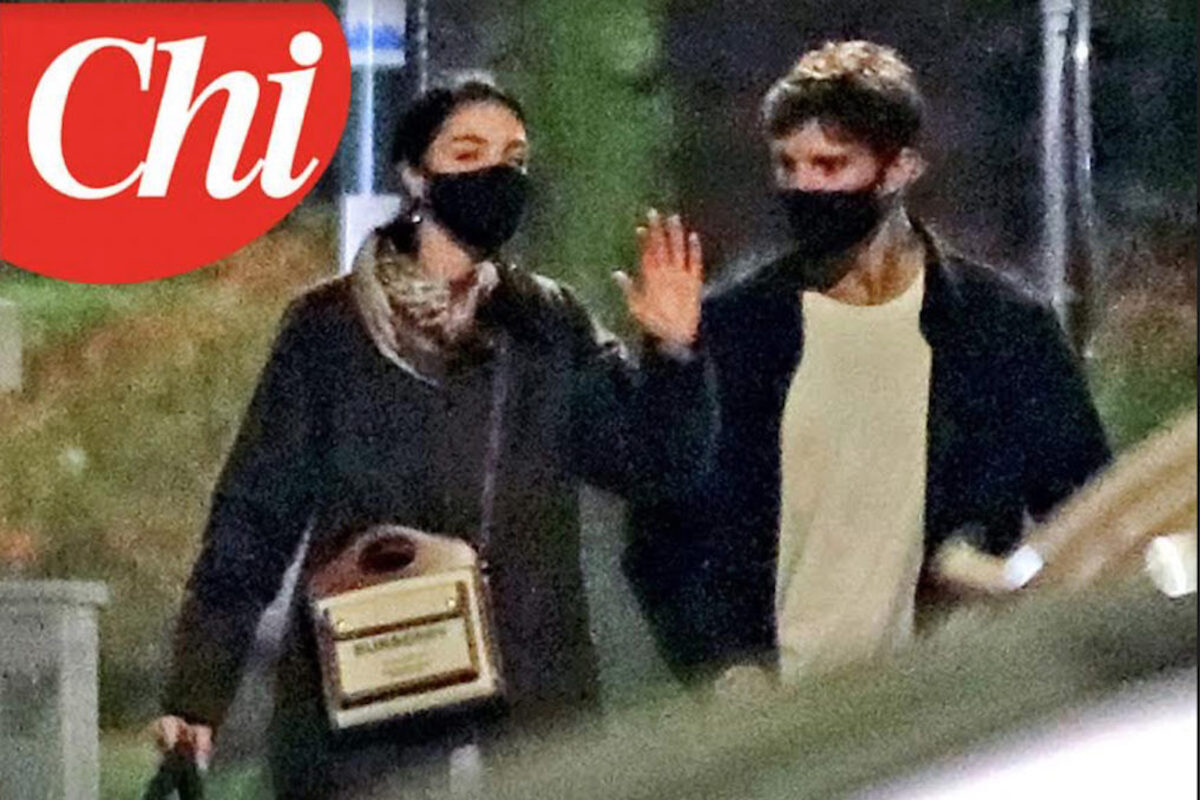 Maria Carla Boscono e Stefano De Martino paparazzati da Chi