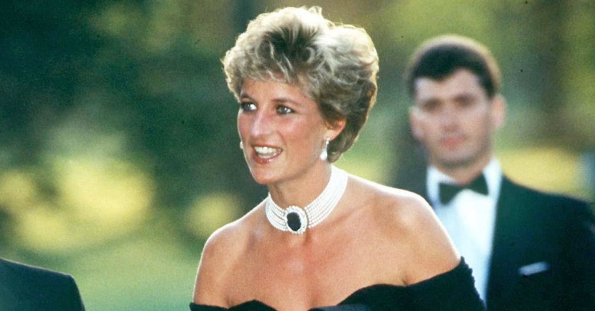 Lady Diana, i 5 gioielli più iconici indossati nel corso della sua vita