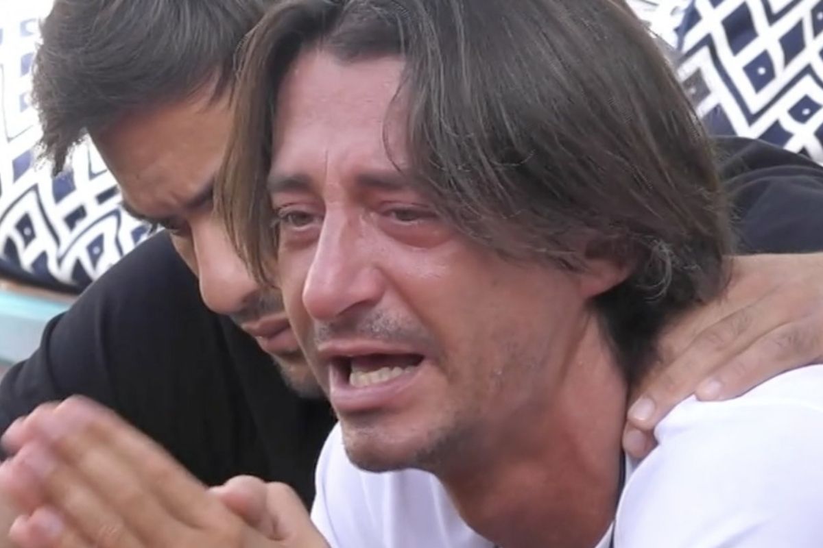 Francesco Oppini in lacrime contro chi lo accusa di essere uno stratega