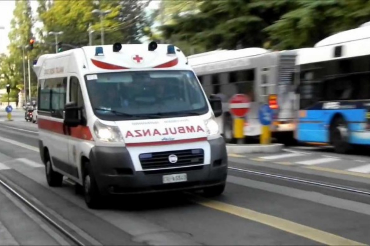 Incidente a Motta Visconti, 3 feriti tra cui un bambino di un anno