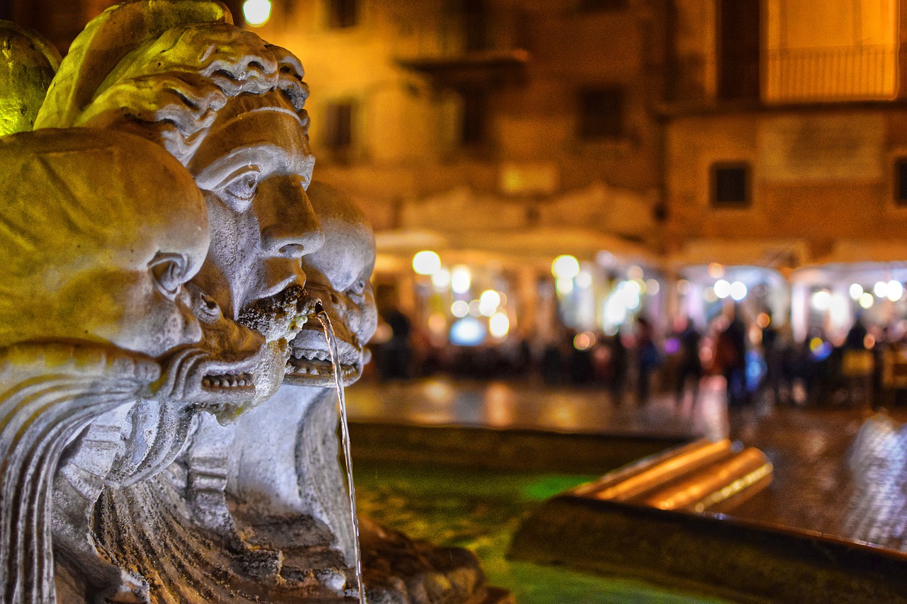 Stop alla movida di Roma: i quartieri chiusi dalla sindaca Raggi