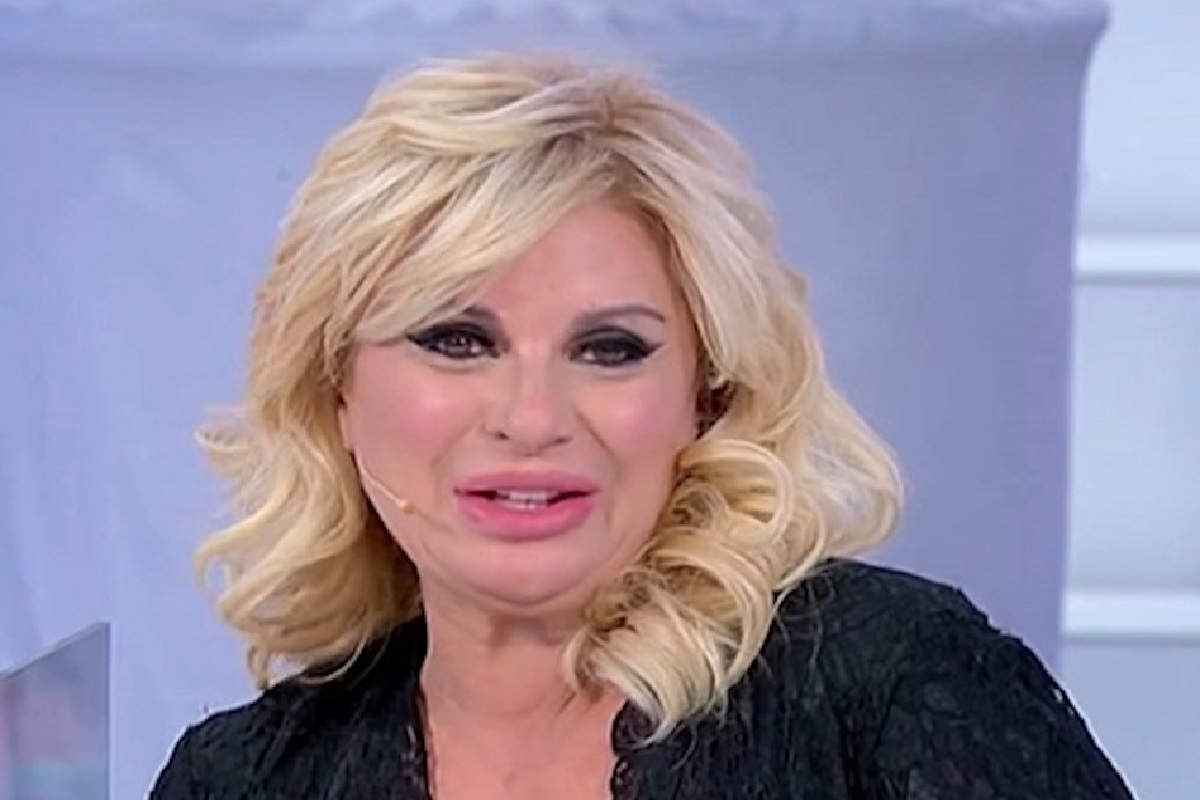 UeD, Tina Cipollari: “Le tiro una sedia addosso”. Ma Gemma non c’entra nulla