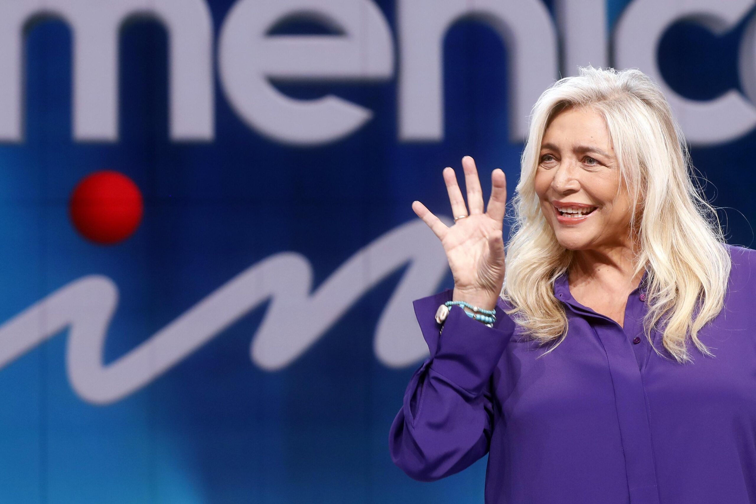 Mara Venier, con Carlo Conti alla conduzione: la voce