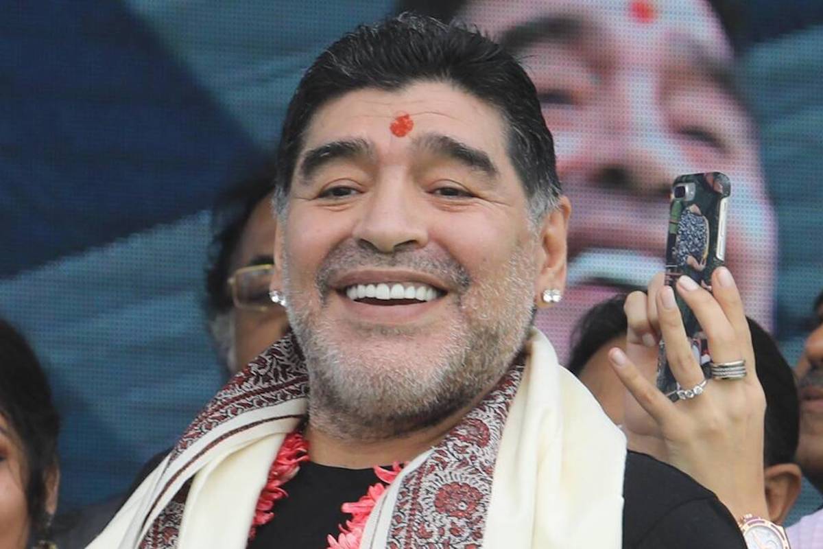 Maradona che sorride