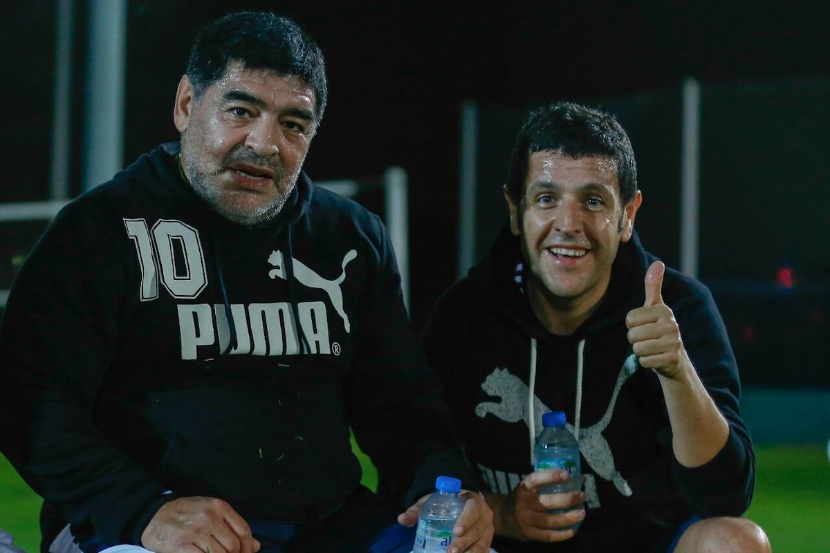 Diego Maradona, la denuncia dell’ex manager: “Si è lasciato morire. Non voleva più vivere”