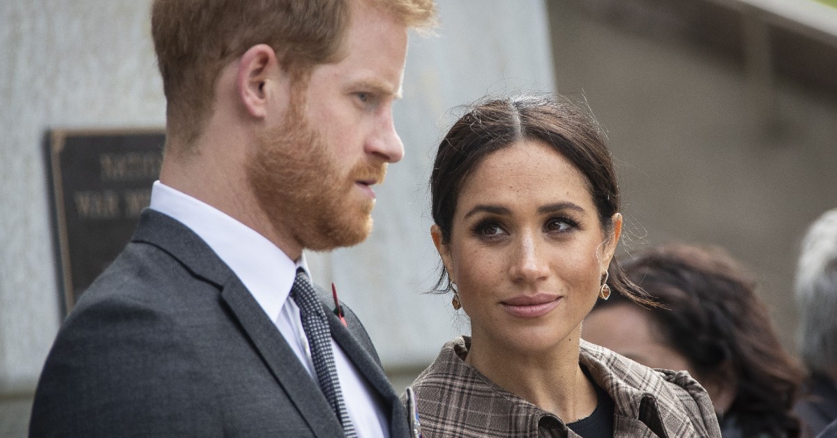 Meghan Markle, Harry rischia tutto: deve far pace con William entro marzo