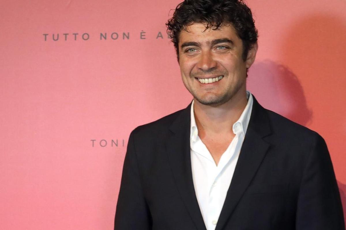 Riccardo Scamarcio sul red carpet