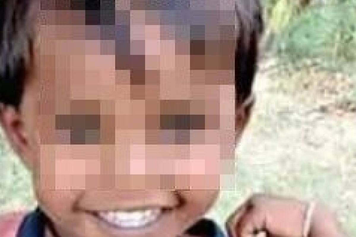 India, bambino intrappolato in un pozzo: sono in corso le ricerche