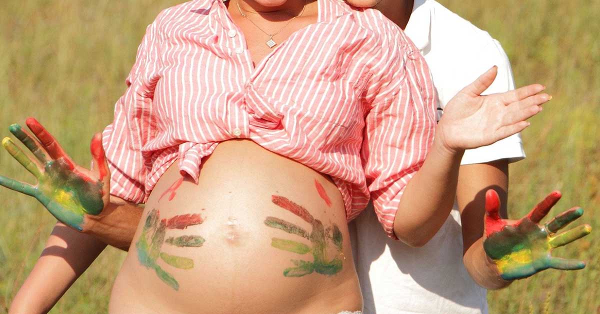 belly painting