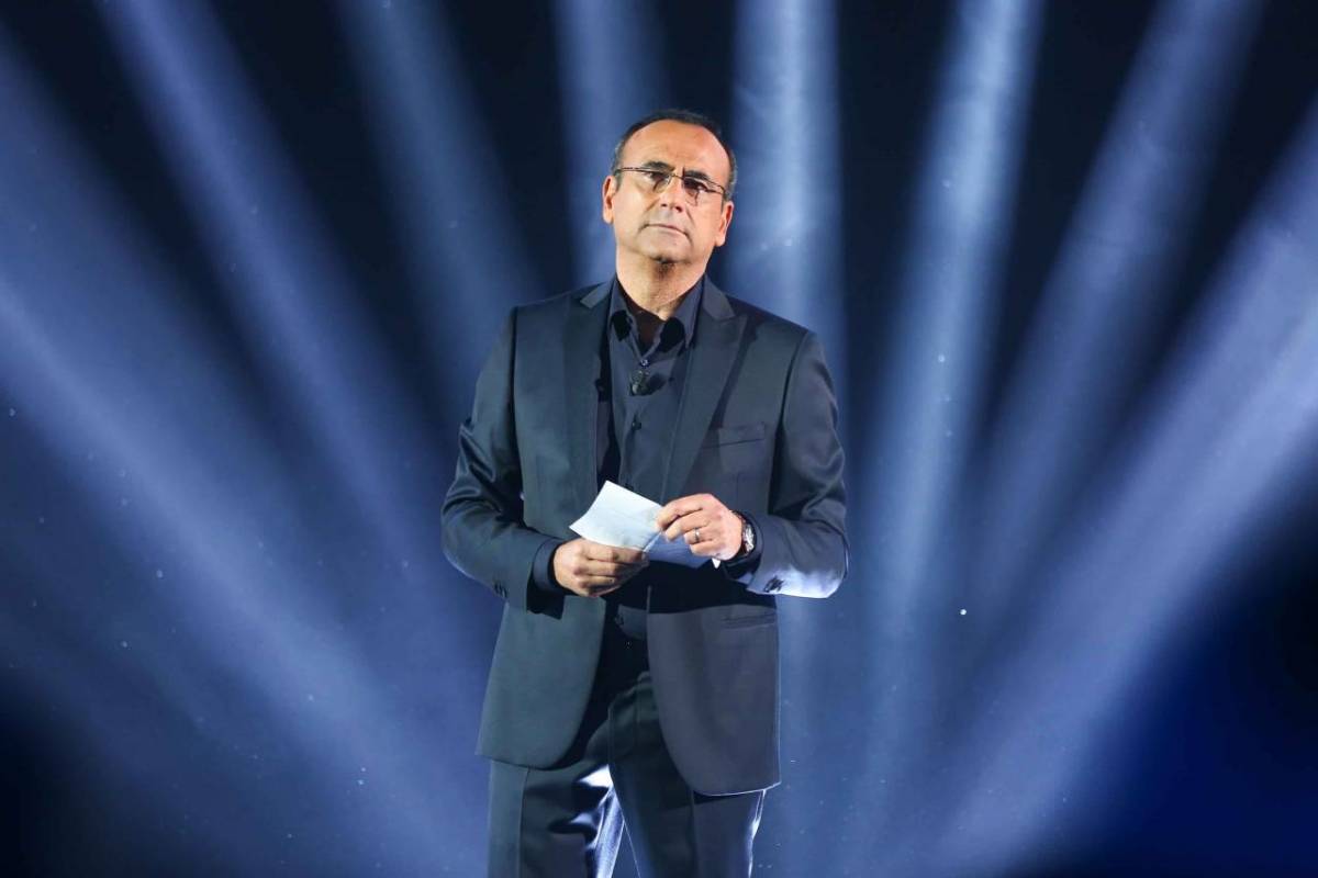 Carlo Conti ricoverato, come sta il presentatore: le sue condizioni