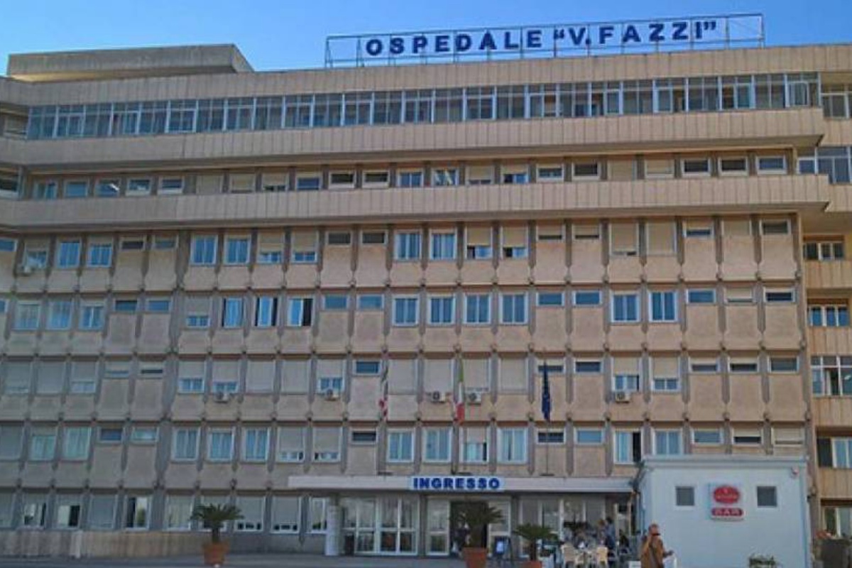 Lecce, mamma di 30 anni ricoverata per dolori alle  gambe: è morta