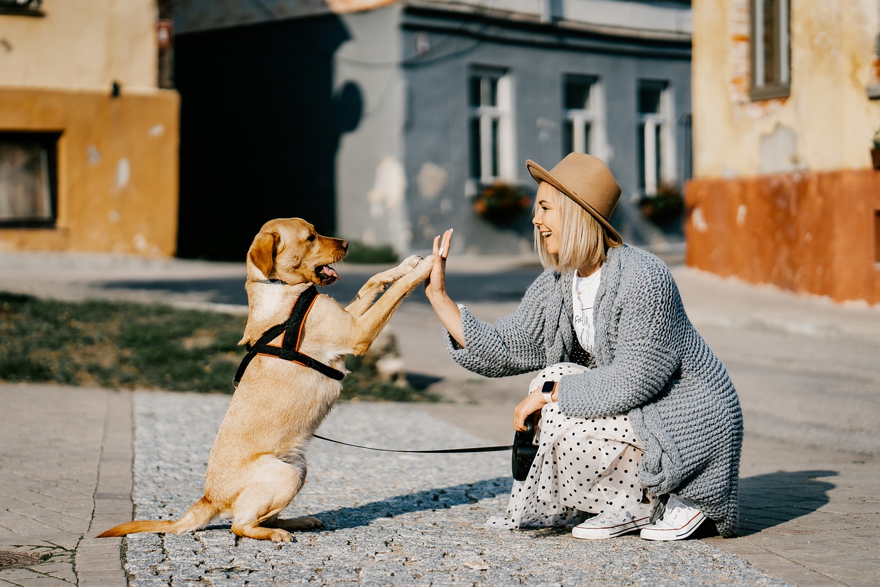 Donna con il cucciolo