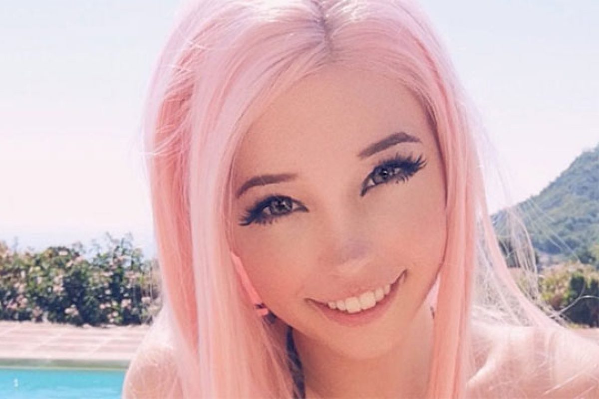 Belle Delphine primo piano