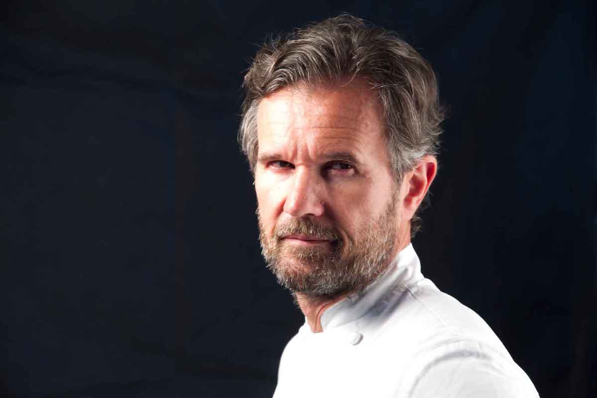 Carlo Cracco, quanto costa il suo panettone? Il prezzo è decisamente salato