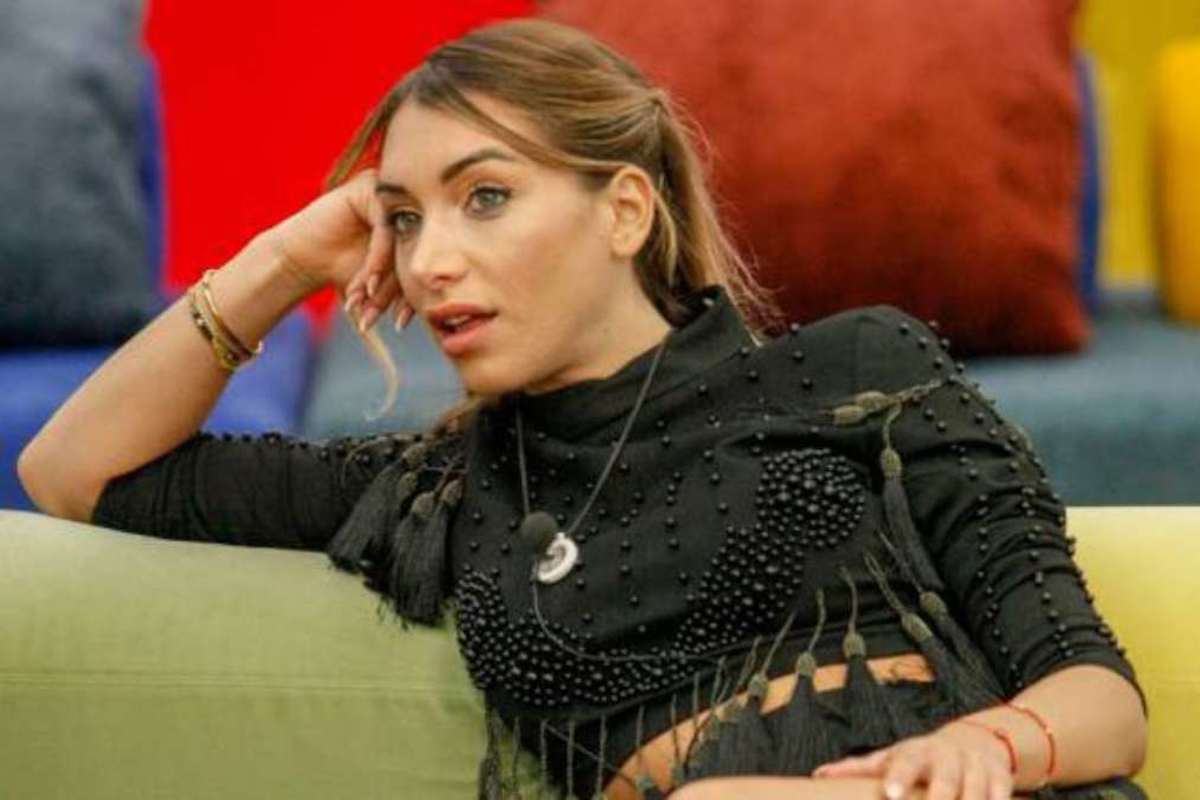 Elisa De Panicis travolta dalle critiche per la violazione delle norme anti-Covid: interviene Mila Suarez